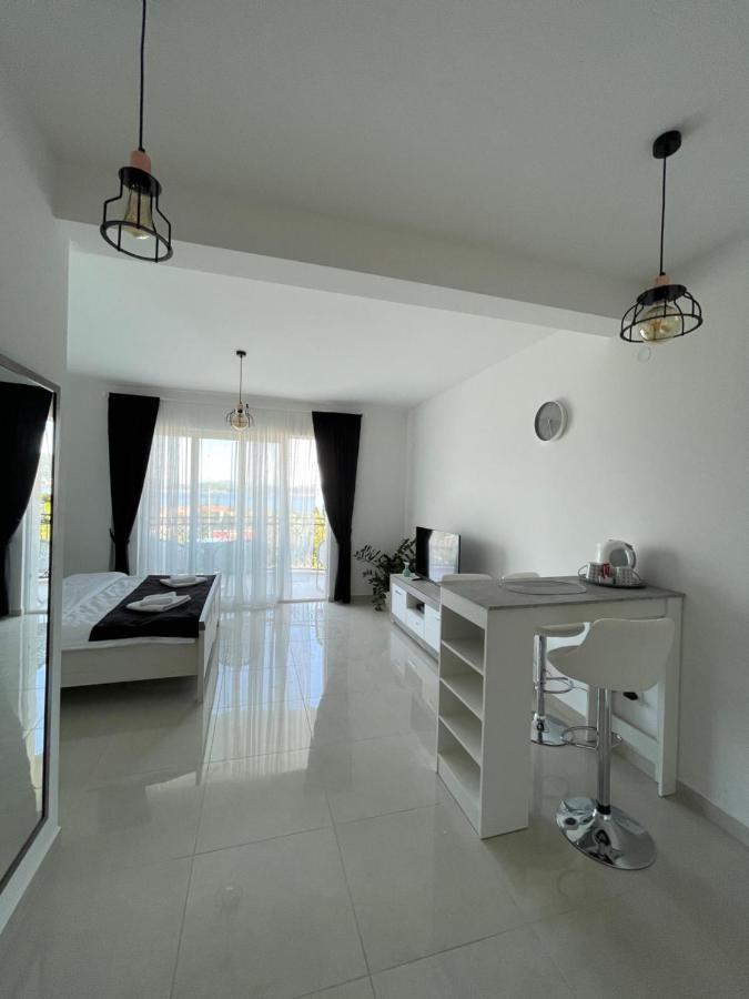 Villa Julia Baošići Bagian luar foto