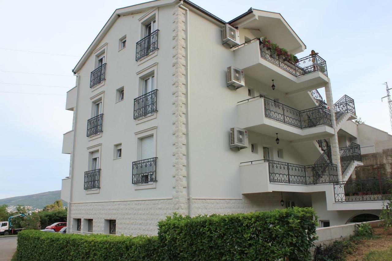 Villa Julia Baošići Bagian luar foto