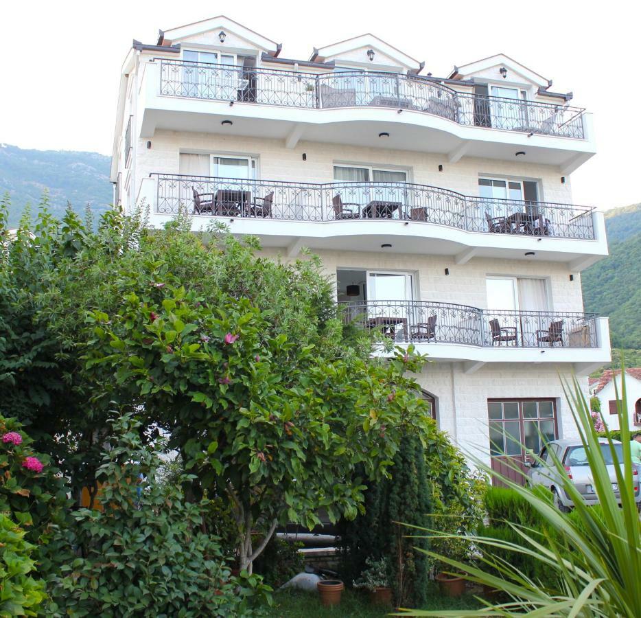 Villa Julia Baošići Bagian luar foto